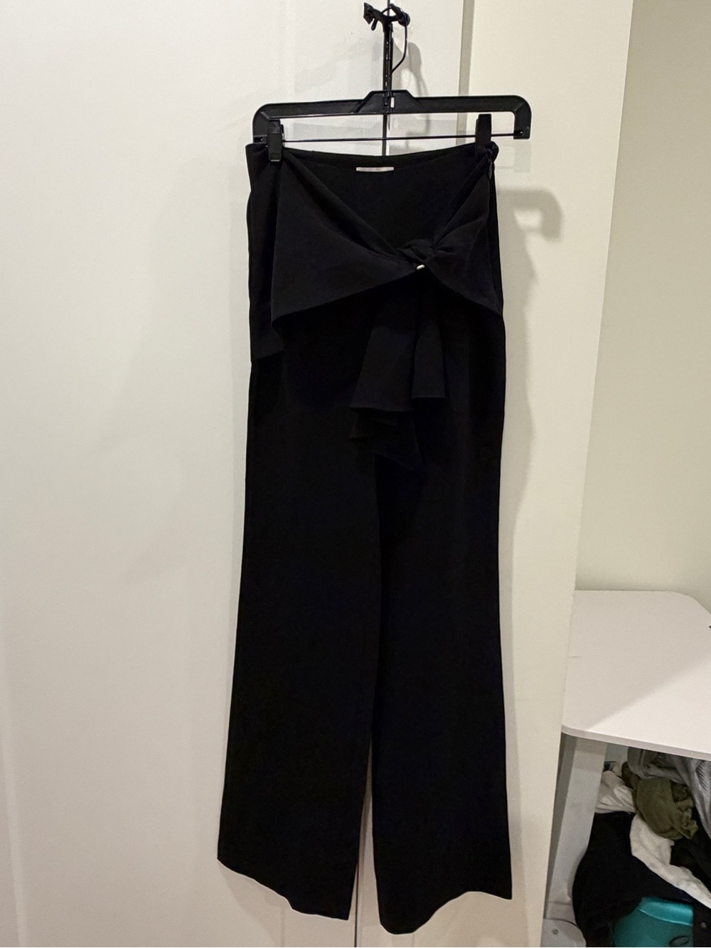 Cinq a sept Black Wide-Leg Tie-Front Pants